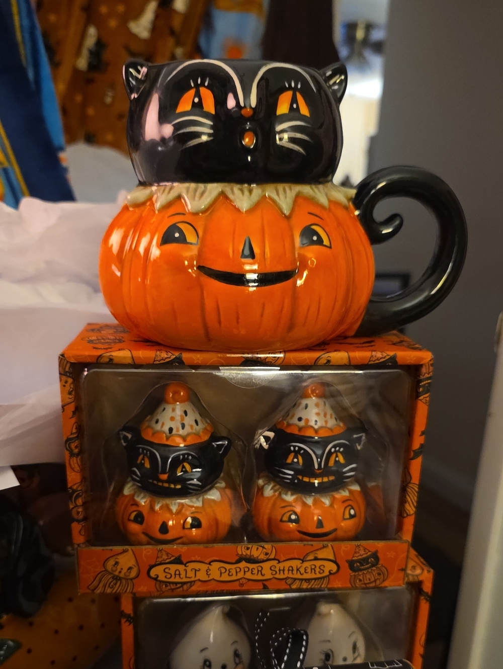 Halloween Ceramic Black Cat on Orange Pumpkin Mug And Shakers